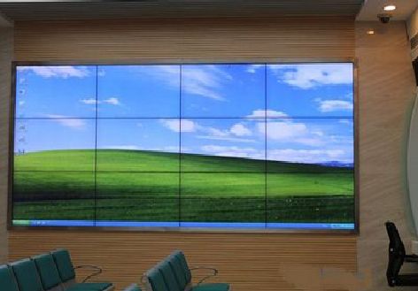 云阳液晶拼接屏的另类用法。